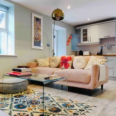 Quiet Countryside Retreat Daire